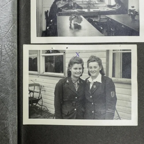 German Rosie the Riveter - Image 7